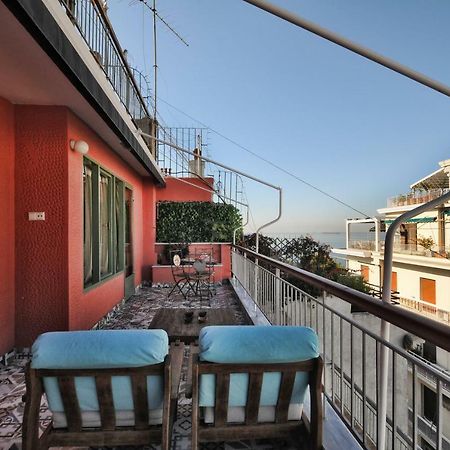 F & B Collection - Seaview Mini Penthouse Appartement Thessaloniki Buitenkant foto
